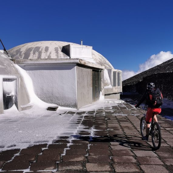 astrophysical observatory 2850m